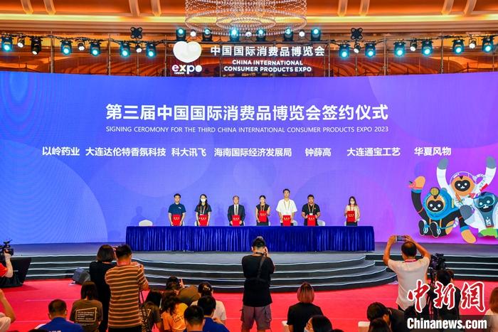 96dd1475bea54d90b1c24767408b13a1