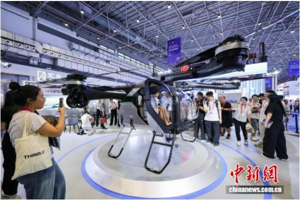 第六届中国国际消费品博览会在海口举办 