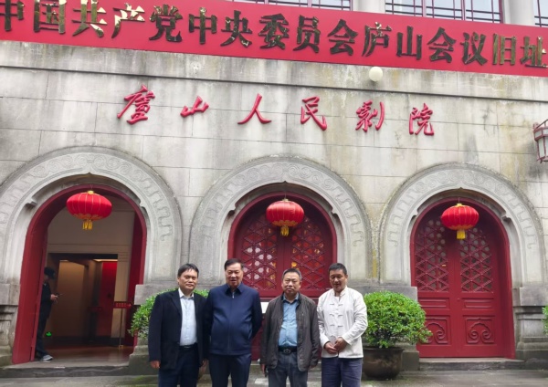 著名侨领胡允革赴九江 景德镇走访胡氏宗亲 凝聚宗亲情谊