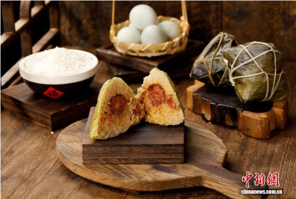 寻味定安：千年柴火粽的“古法”与“新味” 
