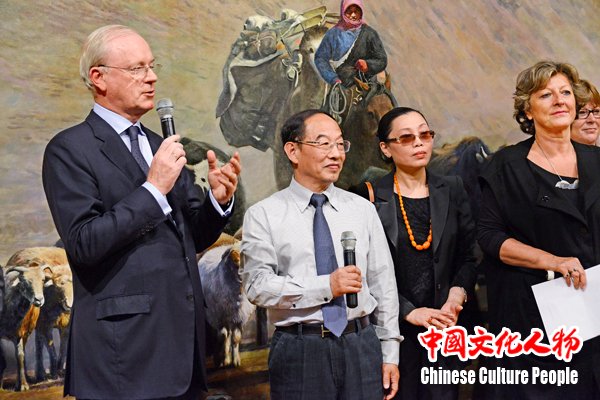 韩玉臣:“大美至纯”欧洲巡展_让世界了解雪域高原 韩玉臣:“大美至纯”欧洲巡展_让世界了解雪域高原