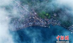 泸沽湖畔：老房变客栈 “走婚”不翻墙