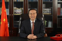 万立骏发表2019新春贺词