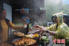 恩施探索全域旅游扶贫