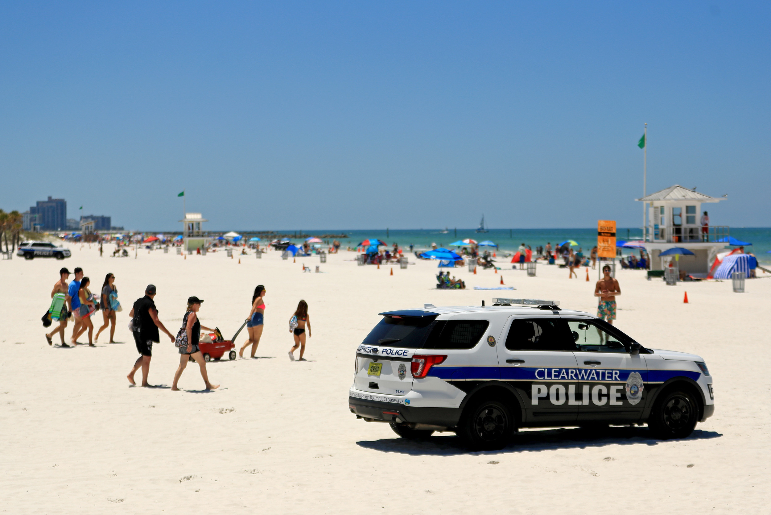 police-car-clearwater-beach-florida-may-2020.jpg
