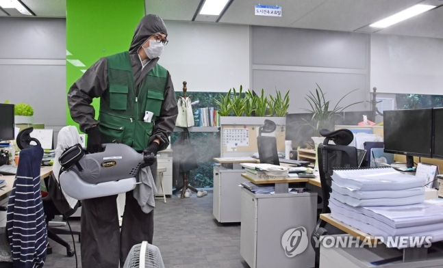 1597883575865491.jpg PYH2020081918620001300_P4_20200819174615014.jpg