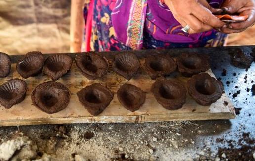 1602635789190070.jpg 法新.jpg