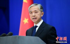 外交部：敦促美方停止对中国记者的政治迫害和