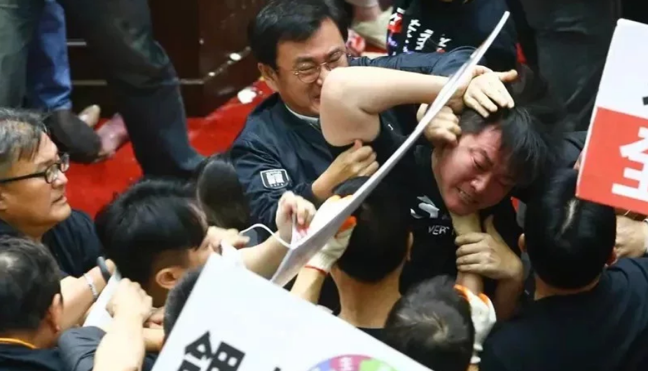 1606463692435065.png 企业微信截图_20201127155429.png