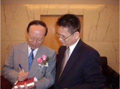 唯有自传才是真实的历史