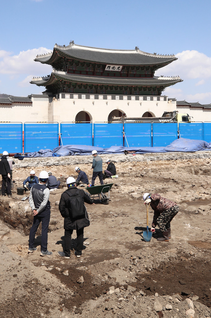 1616464103171396.jpg 1166843087168864266.jpg