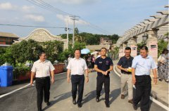 法治保平安  平安促振兴  振兴靠产业